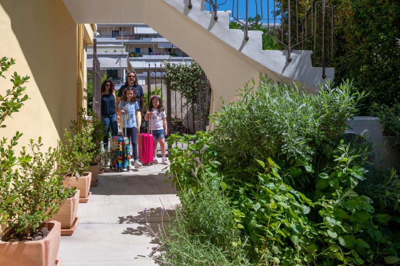 Linas Home - Kalamata Mediterranean Villas Exterior photo